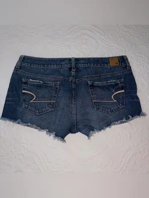 American Eagle Y2K Cut-Off Jean Shorts. Size: 12. Medium Wash. thumbnail 3