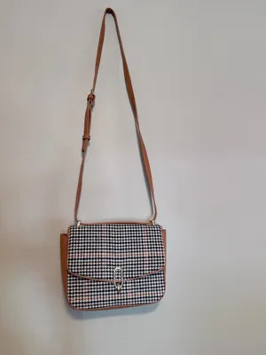Crossbody purse thumbnail 2