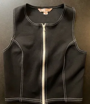 Victoria’s Secret size medium black vest thumbnail 1
