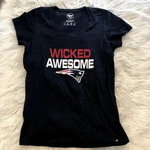 47 new new england patriots pats wicked awesome women's t-shirt size small thumbnail 1