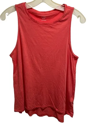 Old Navy Tank Top thumbnail 1