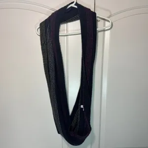 A Pea in the Pod Black‎ Knit Infinity Scarf Multicolor Stripe Soft Winter thumbnail 3