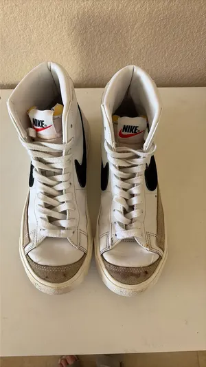 Nike Blazer Mid 77 White thumbnail 2