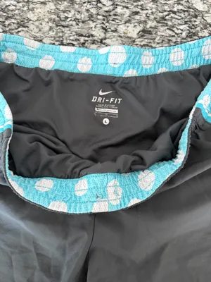 Nike Dri-Fit Shorts thumbnail 3