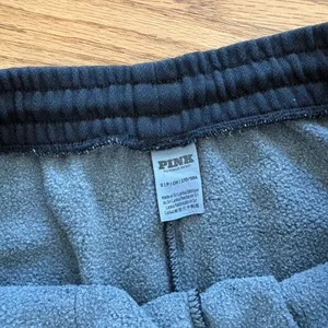 PINK - Victoria's Secret Lounge shorts thumbnail 4