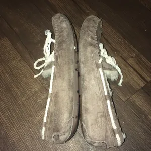 Uggs shearling lined moccasin slippers thumbnail 4