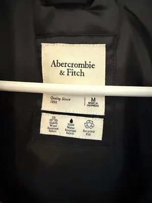 Abercrombie Black Insulated Bomber Jacket Women’s M Water Resistant thumbnail 6