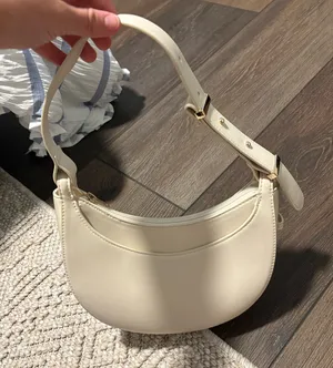 abercrombie shoulder bag thumbnail 1