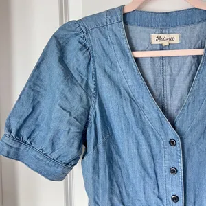 Madewell Blue Denim Jumpsuit Cotton Blend size‎ 0 Puff Sleeve Button Front thumbnail 5