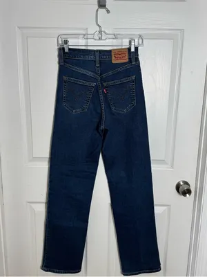 Levi’s Ribcage‎ Straight Leg Jeans Size 26 Medium Wash High Rise Denim thumbnail 4