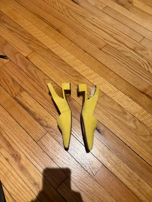 Franco Sarto Vickie Leather Yellow Slingback Pointy-Toe Low Block Heel pumps 8.5 vibrant suede colorful thumbnail 3