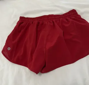 Lululemon Shorts Hotty Hot 2.5" thumbnail 2