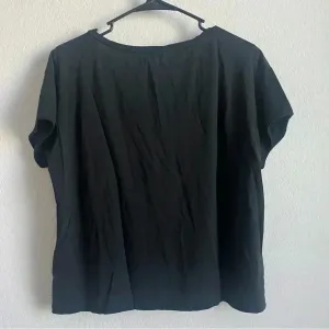 Madewell Black Classic V-Line Shirt Size‎ M thumbnail 7