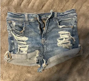 American Eagle Shorts thumbnail 1