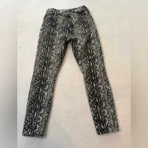 Alice + Olivia Snake Print Skinny Jeans Size 26 Black White Stretch thumbnail 5