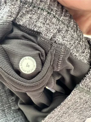 Lululemon Hotty hot high rise 2.5 thumbnail 3