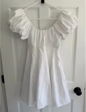 Abercrombie & Fitch White Puff Sleeve Smocked Mini Dress XS‎ thumbnail 1
