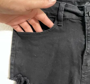 KanCan Womens Shorts Black Cutoffs Distressed Stretch Size 28 thumbnail 5