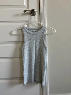 Abercrombie & Fitch Women's Essential Tuckable High-Neck Rib Tank in light gray thumbnail 2