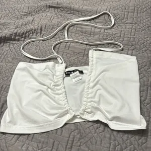 Crop top thumbnail 2