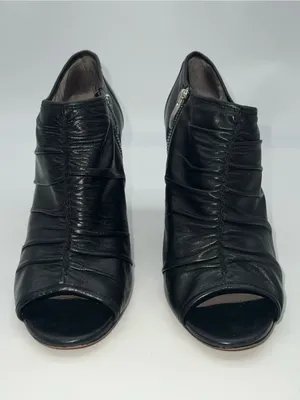 Vince Camuto Ruched Peeptoe Bootie w/Silver Metal Accent Working Zipper-Size 9.5 thumbnail 3