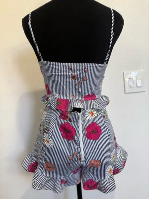 TRAC Floral Stripe Two Piece Set Ruffle Shorts & Tie Front Crop Top S thumbnail 4