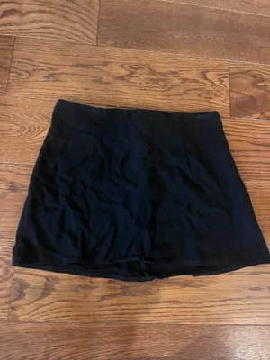 Black Skirt thumbnail 2