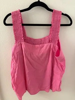 Pink top thumbnail 2