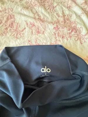 Alo leggings thumbnail 3