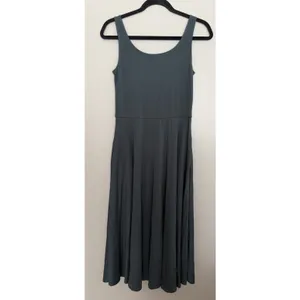 Quince Women Tencel Jersey Fit & Flare Dress Dark Olive Women's Size Medium thumbnail 2
