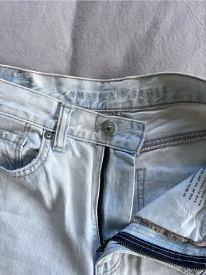 American Eagle Light Wash Mom Jeans thumbnail 5