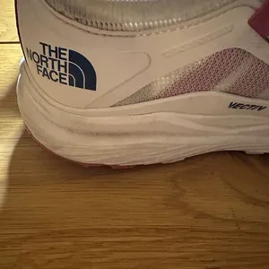 The North Face Vectiv Hypnum sneaker 9.5 thumbnail 3