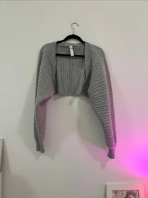 ALO Yoga Cable Knit Shawl thumbnail 2