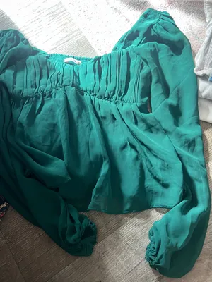Abercrombie Women's green Long-Sleeve Peasant Blouse thumbnail 4