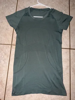 Swiftly Lululemon Tech Short Sleeve thumbnail 1