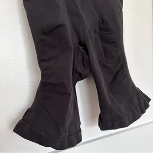 SKIMS Butt Enhancing Shaper Shorts thumbnail 5