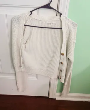 Aeropostale White Cropped Knit Cardigan thumbnail 1
