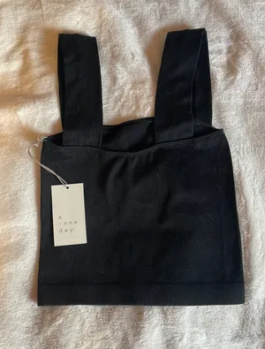 A New Day Black Cropped Tank thumbnail 2