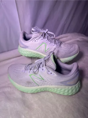 New Balance White Shoe with Neon Green Accents thumbnail 2