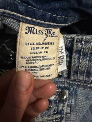 Miss Me Bootcut Low Rise Medium Wash Jeans Size 30. Embroidered, Embellished thumbnail 7