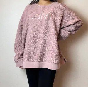 Calvin Klein Mauve Dusty Pink Logo Graphic Sherpa Pullover Crewneck Sweatshirt thumbnail 1