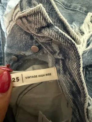 PacSun Vintage High-Rise Jean Shorts thumbnail 3