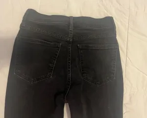 Black High Rise Jeans thumbnail 3
