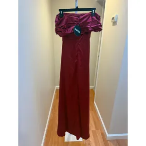 Babyboo GWENDOLYN MAXI DRESS - BURGUNDY NWT Size XS thumbnail 6