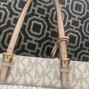 Michael Kors Cream Tote Bag with Signature Monogram thumbnail 9