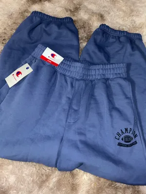 LIMITED Champion Baggy Cropped Phys Ed Joggers thumbnail 6