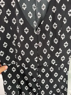 Abercrombie & Fitch XS Black Geometric Print Bell Sleeve Mini Dress thumbnail 7