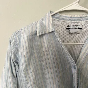 Columbia blue white striped 3/4 sleeve button down collared cotton nylon comfort thumbnail 2