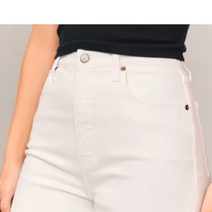 Abercrombie & Fitch High-Rise Straight Leg Jeans in White thumbnail 5