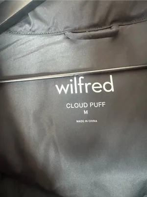 ARITZIA Wilfred Free The Cloud Puff™ Funnel-neck goose-down puffer jacket medium thumbnail 4